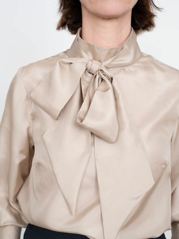 Schnittmuster // The Assembly Line // Tie Bow Blouse XS-L oder XL-3XL – Bild 6