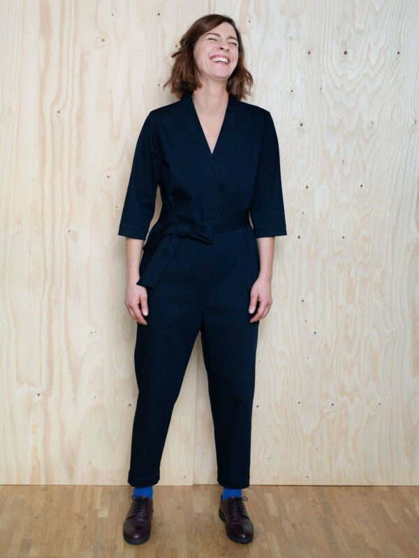 Schnittmuster // The Assembly Line // V-Neck Jumpsuit XS-L oder XL-3XL