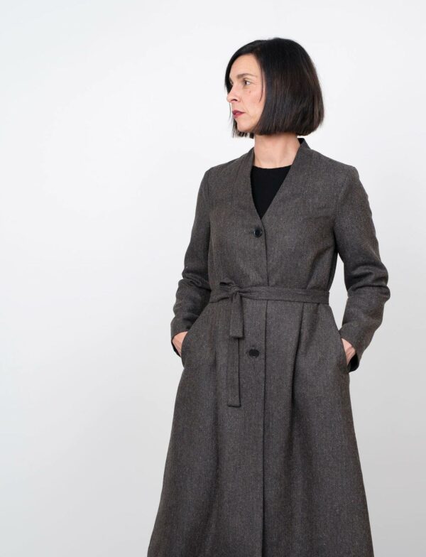 Schnittmuster // The Assembly Line // V-Neck Coat XS-L oder XL-3XL – Bild 6