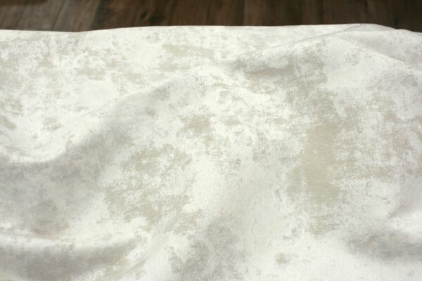 Dekostoff // Möbelstoff // Jacquard // Nuvola Ivory