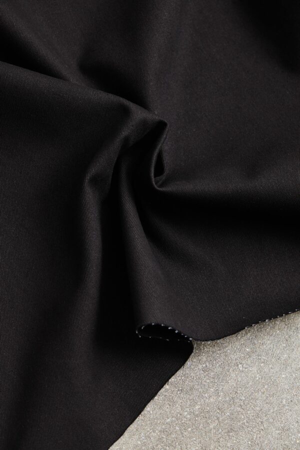 Organic Raw Denim // Mind the Maker // Lara