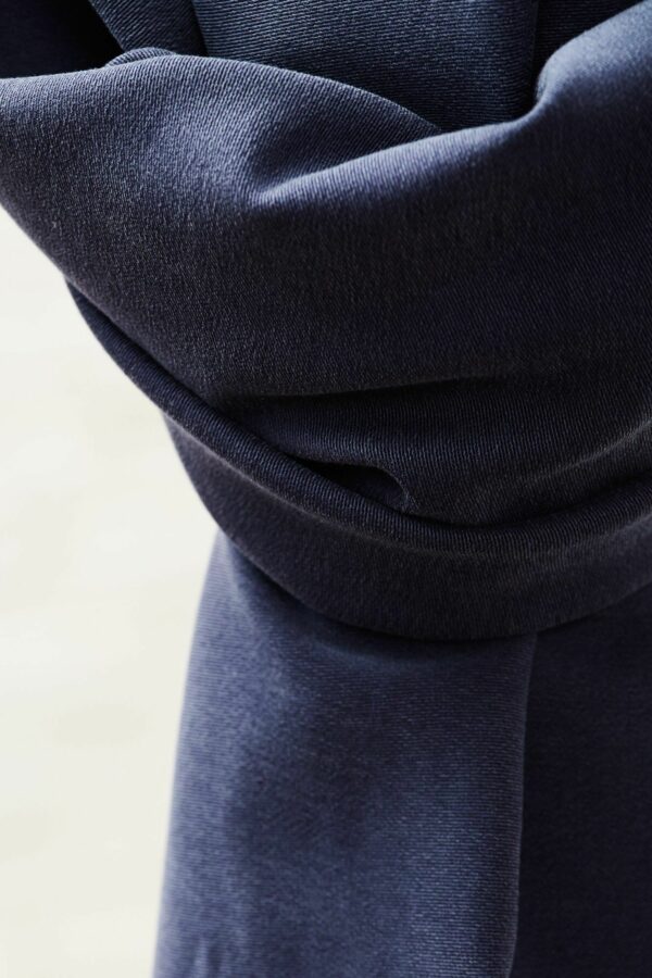 TENCEL™ Soft Stretch Twill // Meet Milk // Blueberry – Bild 2