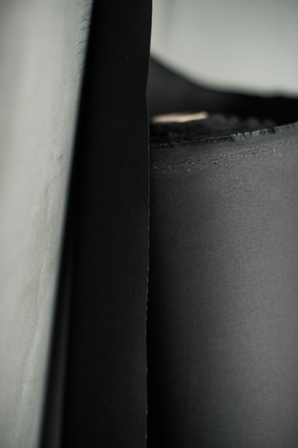 Organic Oilskin // Merchant & Mills // Black – Bild 2