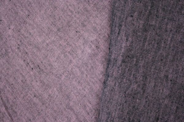 Leinen Chambray // Cross Dye // Rose Schwarz – Bild 3