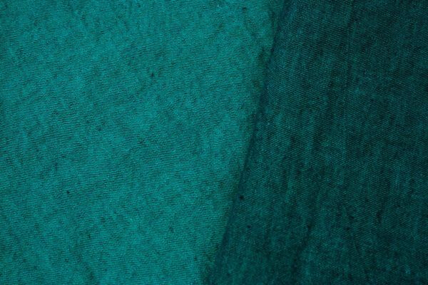 Leinen Chambray // Cross Dye // Türkis Schwarz – Bild 5