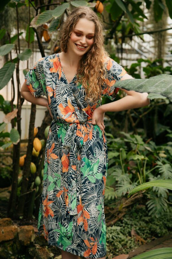 Viskose // Atelier Jupe // Dark Blue Tropical – Bild 5