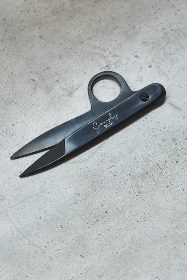 Thread Clipper // Fadenschneider // Sewply // Black – Bild 2