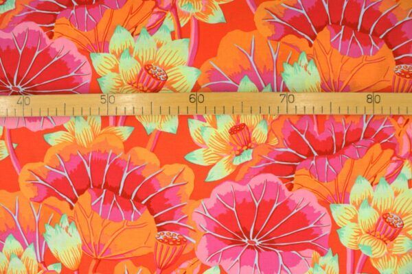 Popeline // Kaffe Fassett // Lake Blossom // Magenta – Bild 2
