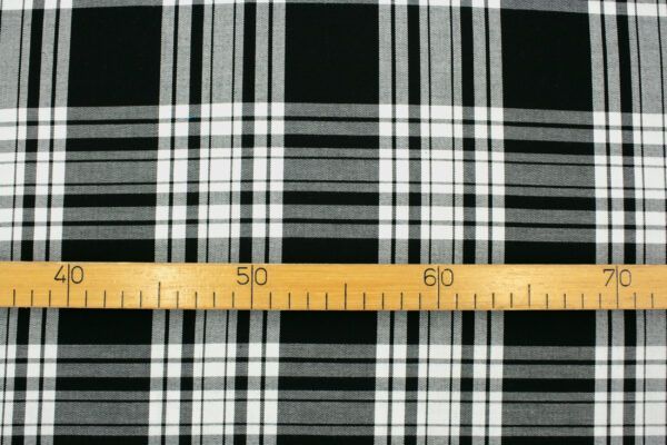 Baumwollstoff // House of Wales Plaids // Black – Bild 3