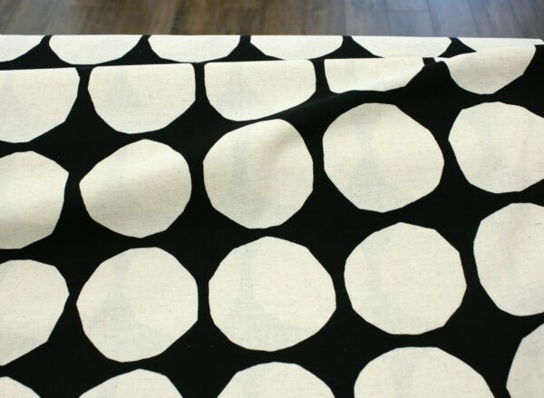 Baumwolle Leinenmix // Kokka  // Natural Dot // Black Off White