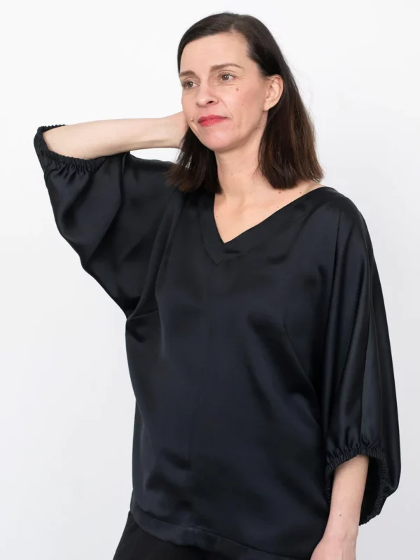 Schnittmuster // The Assembly Line // V-Neck Cuff Top XS-L oder XL-3XL – Bild 2