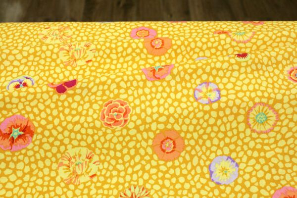 Popeline // Kaffe Fassett // Guinea Flower // Gold – Bild 4