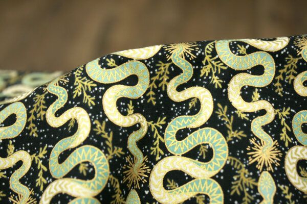 Popeline // Cotton and Steel // Myth and Dream // Phantasmagorian // Snake Eyes Metallic – Bild 2