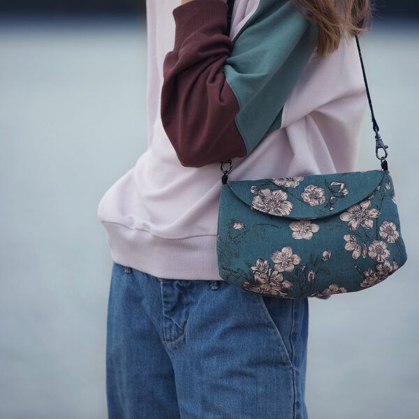 Leinen Viskose Mix // SYAS // Cherry Blossom // North Atlantic Blue – Bild 5