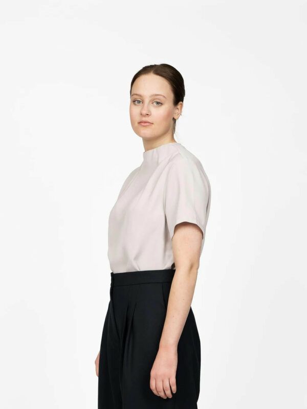 Schnittmuster // The Assembly Line // Funnel Neck Top XS-L oder XL-3XL – Bild 2