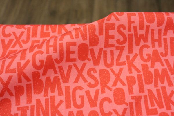 Popeline // Paintbrush Studio Fabrics // English Lesson // Speckled Letters