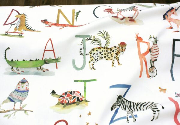 Dekostoff // Möbelstoff // Animal Alphabet