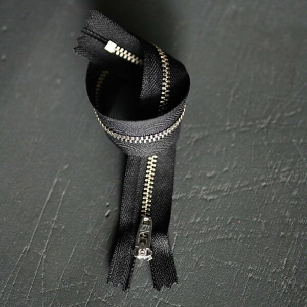Metallreißverschluss // 30 cm // Black Nickel