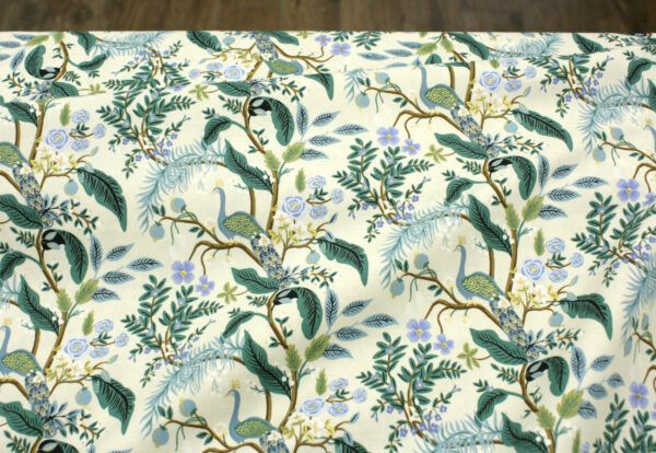 Popeline // Rifle Paper Co. // Vintage Garden // Peacock // Light