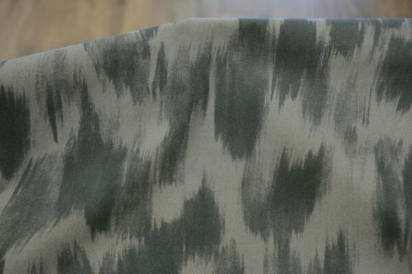 Outdoorstoff // Brushstrokes