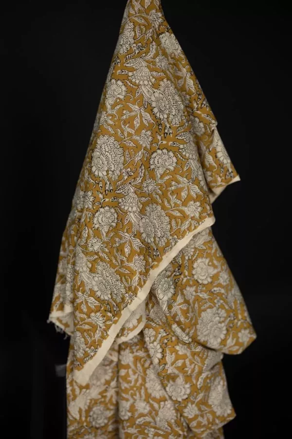 Indian Cotton // Merchant & Mills // Mustard Carnation
