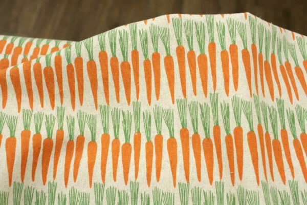 Canvas // Sevenberry // Carrots // Orange