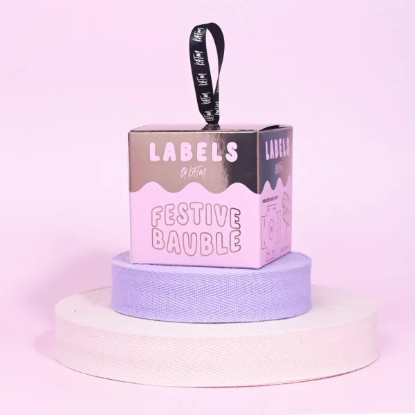 Festive Bauble Set // Kylie And The Machine // Set 2 Gold Pink – Bild 10