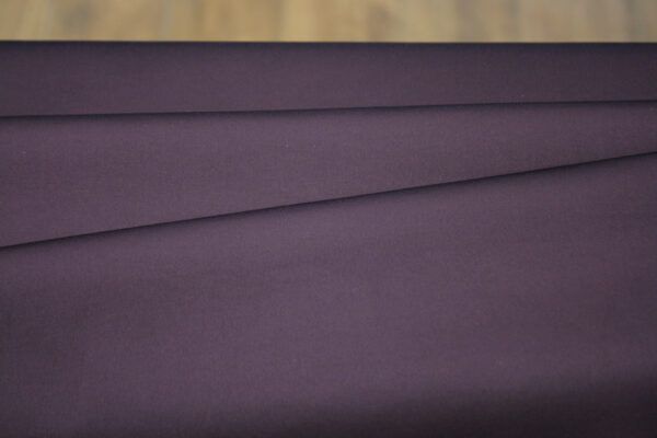 Baumwollstoff mit Elastan // Satiniert // Aubergine – Bild 3