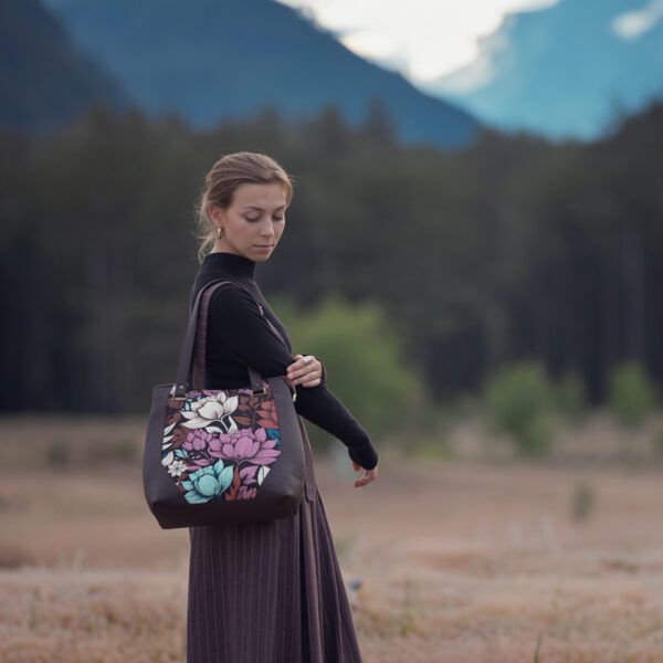 Gabardine Twill // SYAS // Magnolia // Espresso – Bild 4