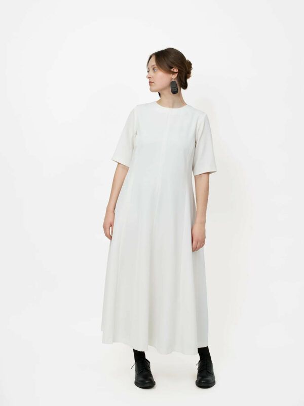 Schnittmuster // The Assembly Line // Balloon Sleeve Dress XS-L oder XL-3XL – Bild 4