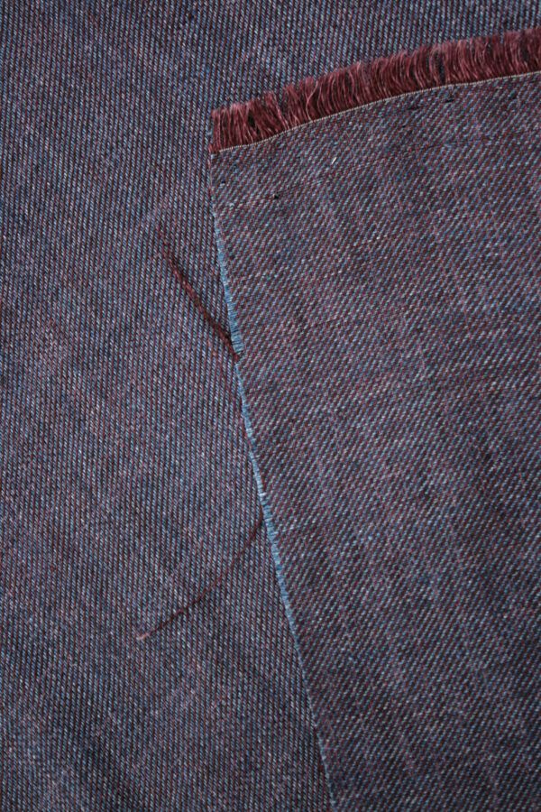 Leinen Chambray // Cross Dye // Burgunder Hellblau – Bild 4