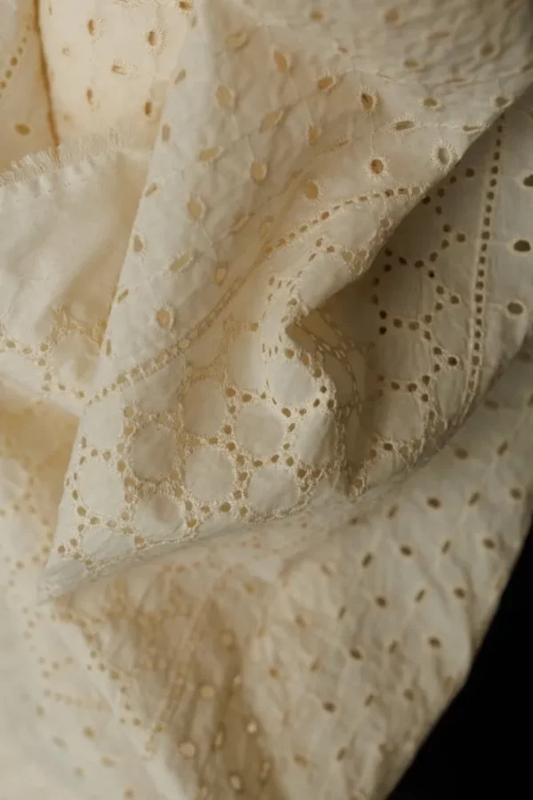 Indian Cotton // Merchant & Mills // Ecru Eyelet Indian Cotton