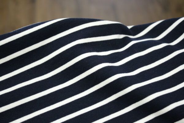 Sommersweat // Stripes // Dark Blue and Off White