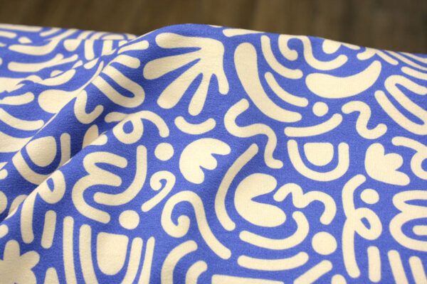 Viskosecrepejersey // Summer Vibes // Blue and Cream