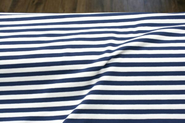 Baumwolljersey // Streifen Breit // Indigo – Bild 2