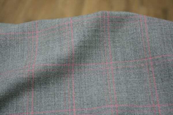 Wollstoff // Kyra // Pink Grey
