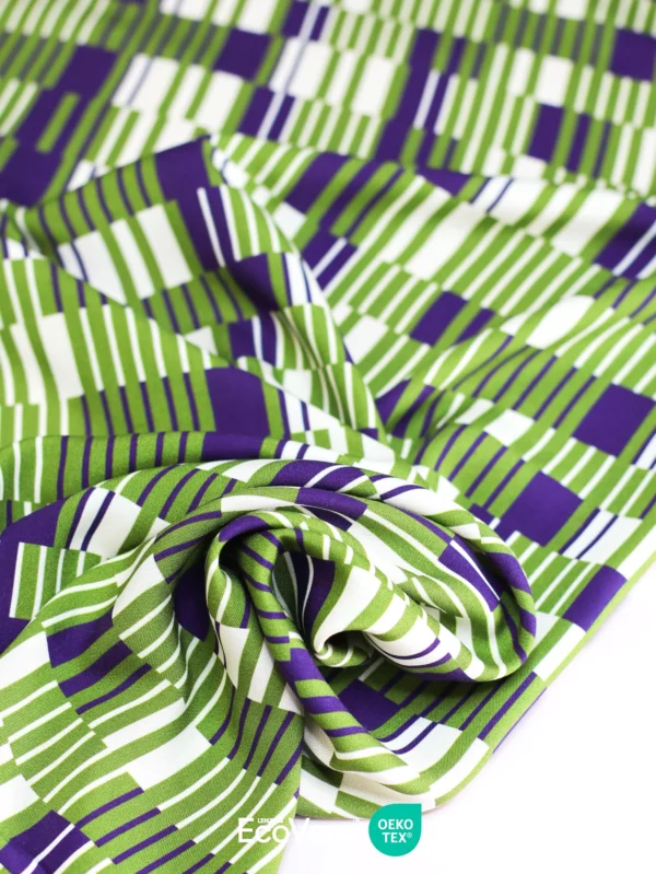 EcoVero™️ Viskose // Meet Milk // Inline // Pansy Breeze – Bild 3