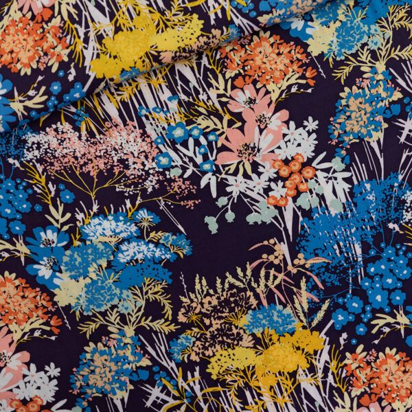 EcoVero™️ Satin Viskose // SYAS // Wild Flowers // Evening Blue