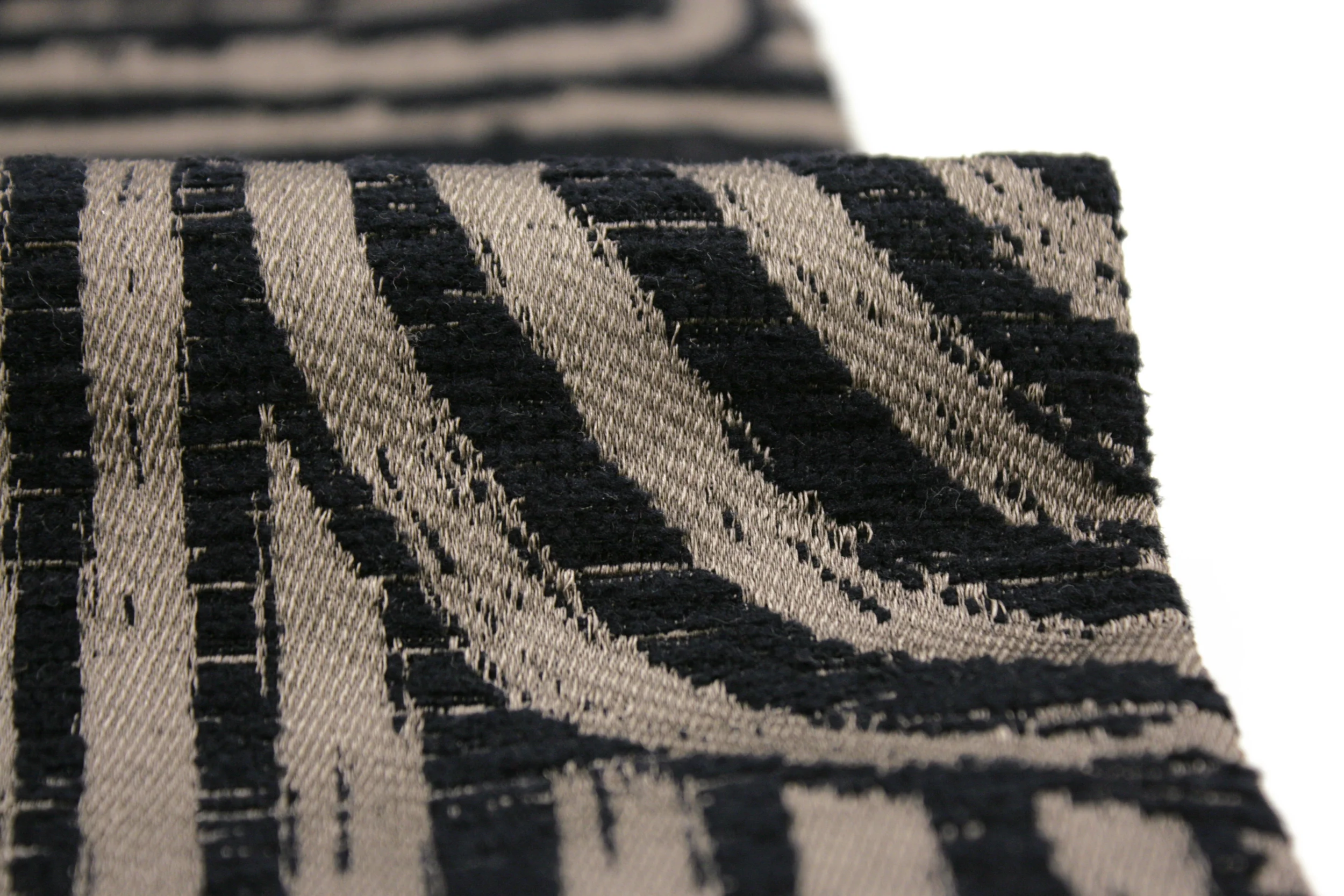 Dekostoff // Möbelstoff // Gormley // Noir – Bild 3