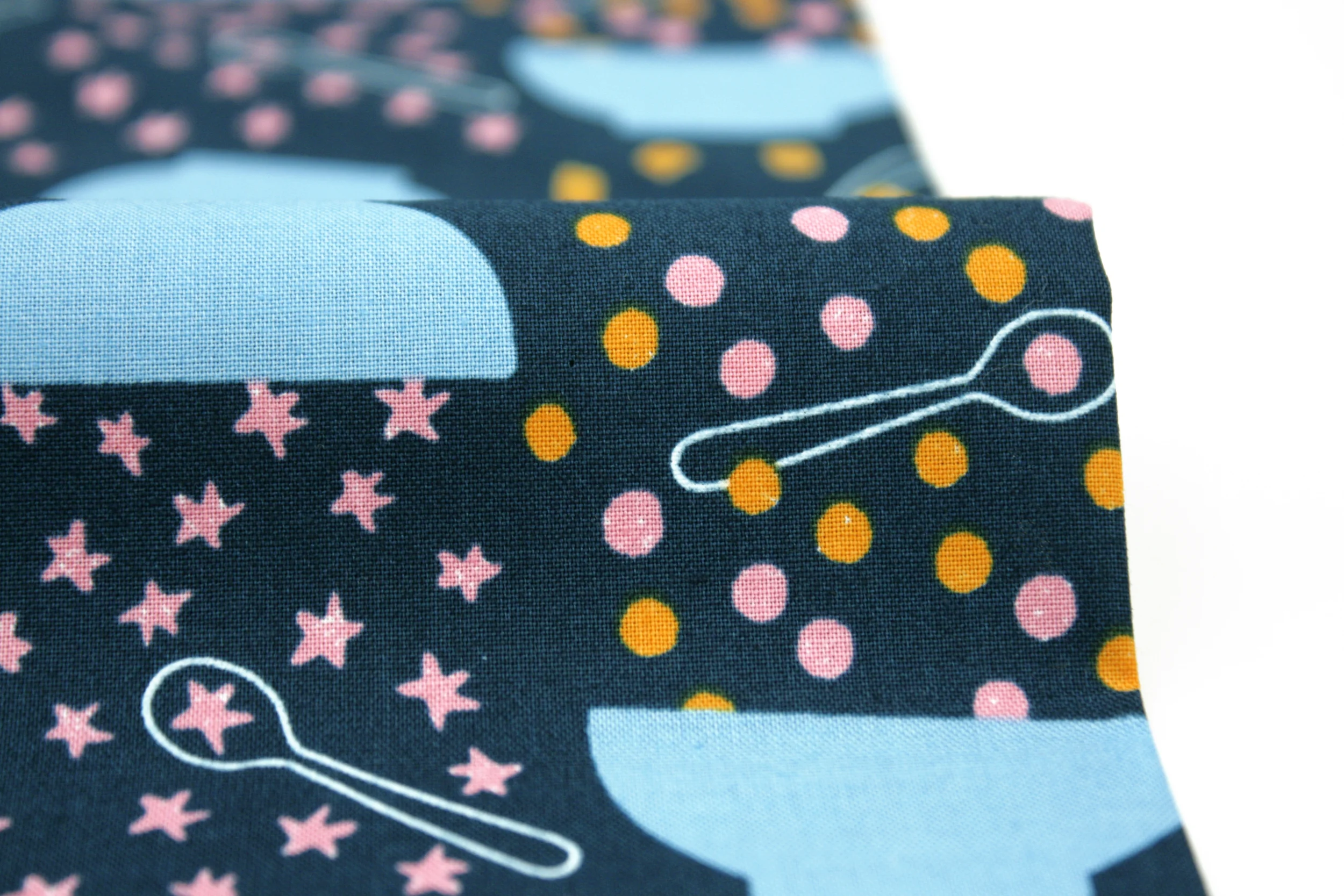 Popeline // Ruby Star Society // Egg and Friends // Flying Cereal – Bild 2