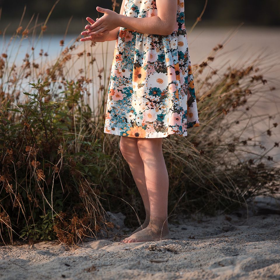 French Terry // SYAS // Flower Painting – Bild 6