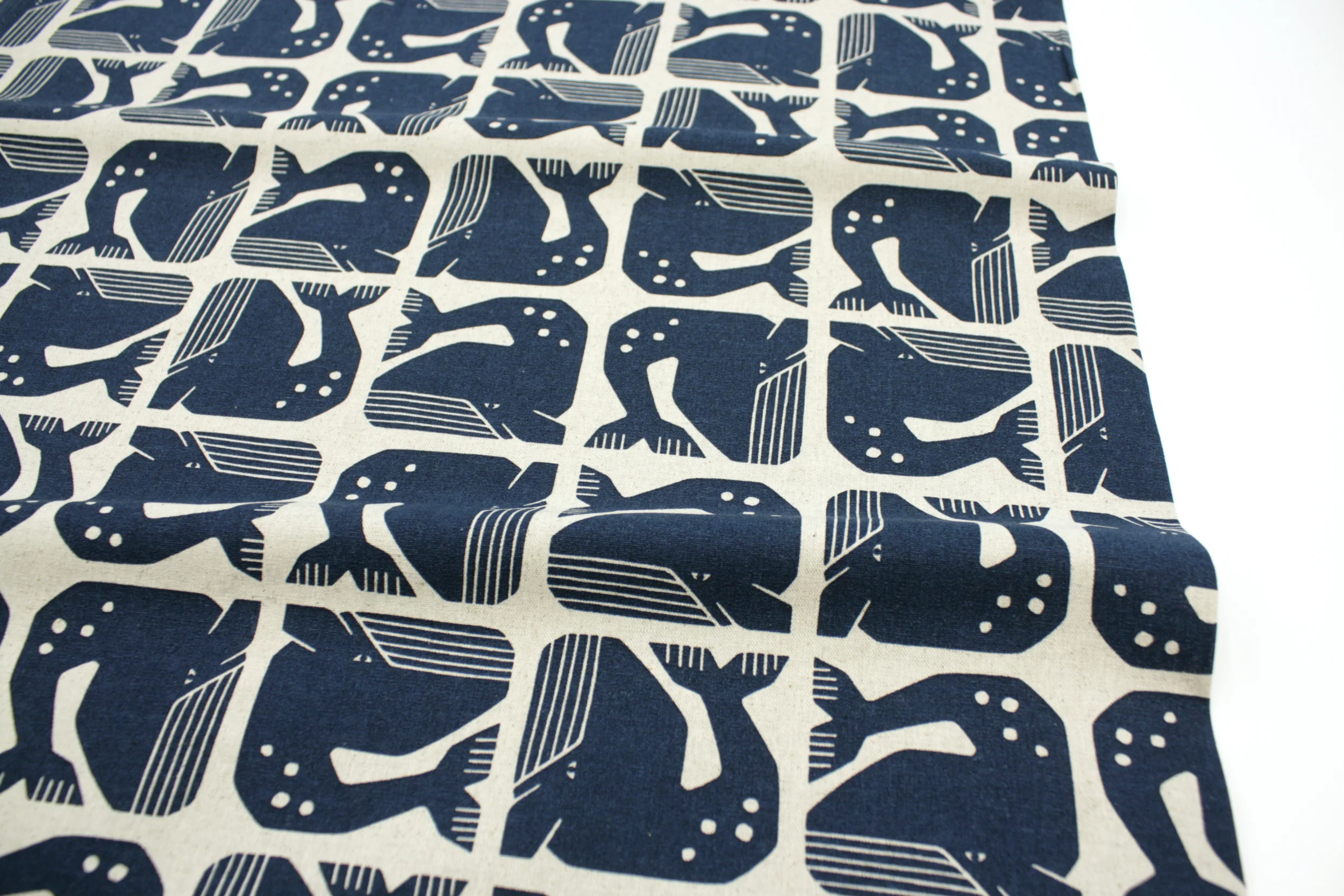 Canvas // Cotton and Steel // Grumpy Whale – Bild 3