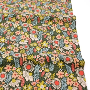 Popeline // Cotton and Steel // Petals in the Sun // Flowers Moss