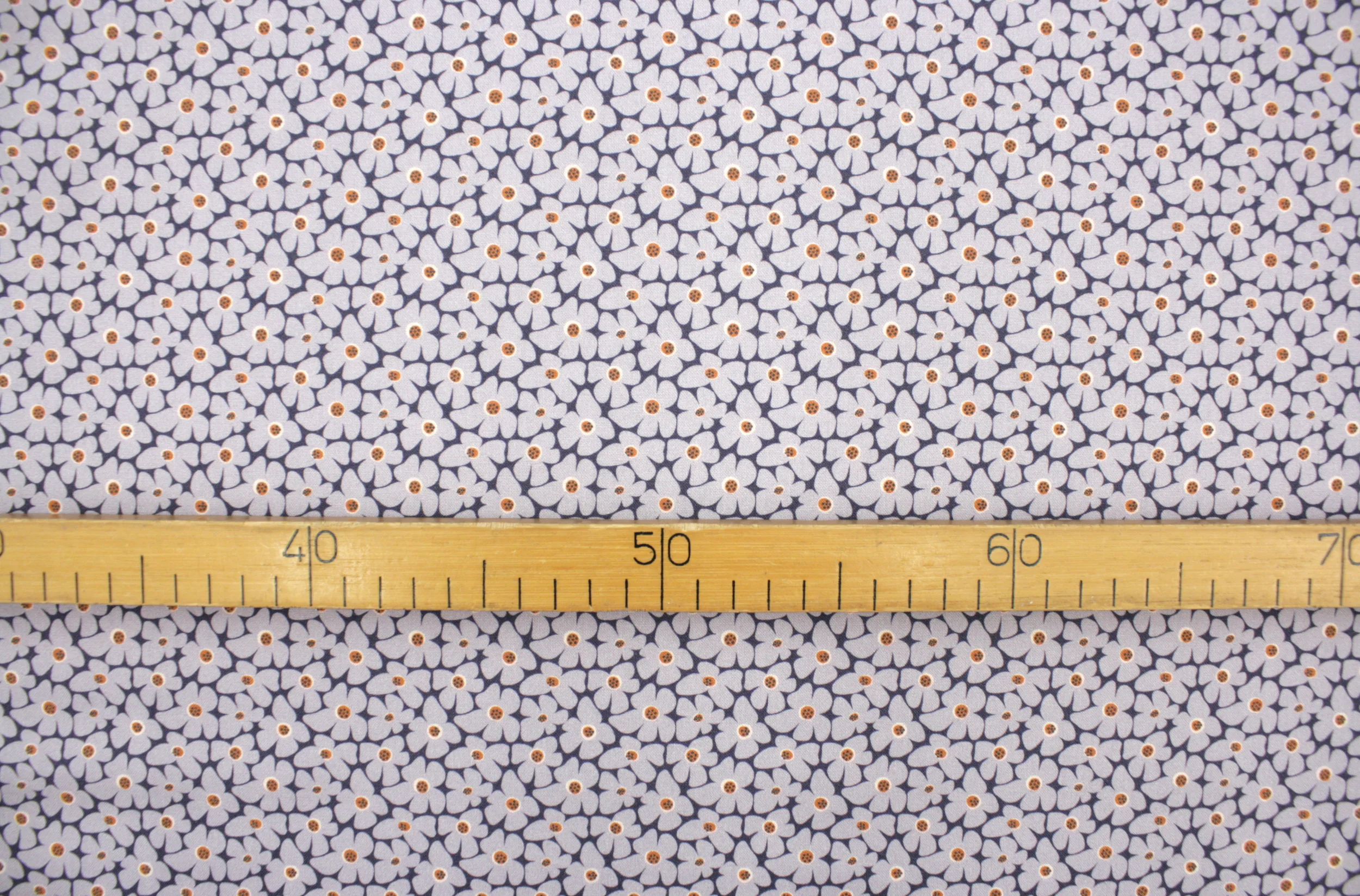 BIO Popeline // Cloud 9 // Flower Patch Lavender Gray – Bild 3